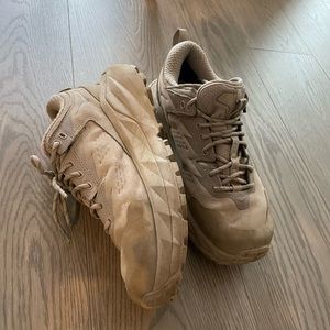 HOKA KAHA LOW GORE-TEX